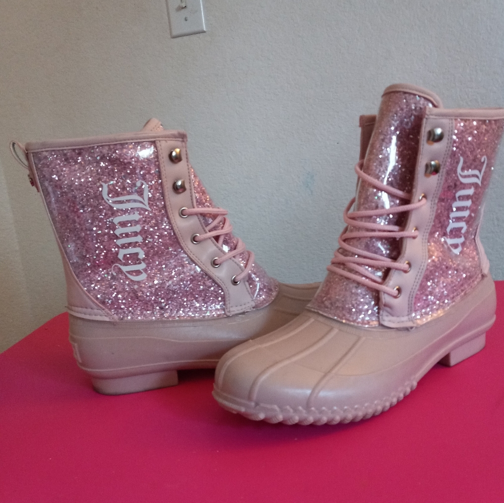 Pink Juicy Couture boots
